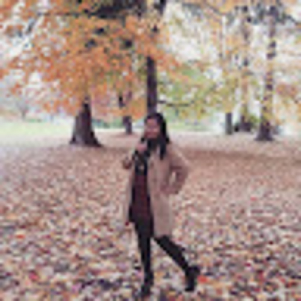 Meet your Posher, Sarah christina